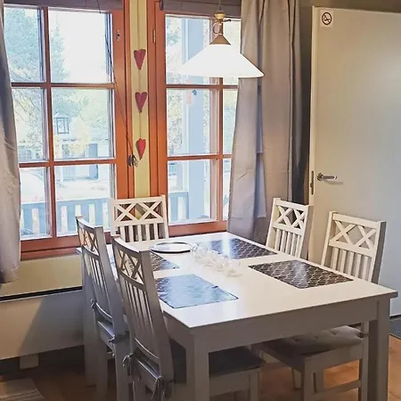 Aslak Apartment *